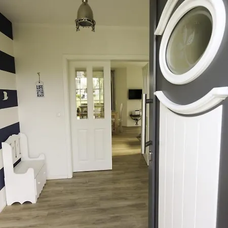Haus Swanenhuus & Erleben Holiday home